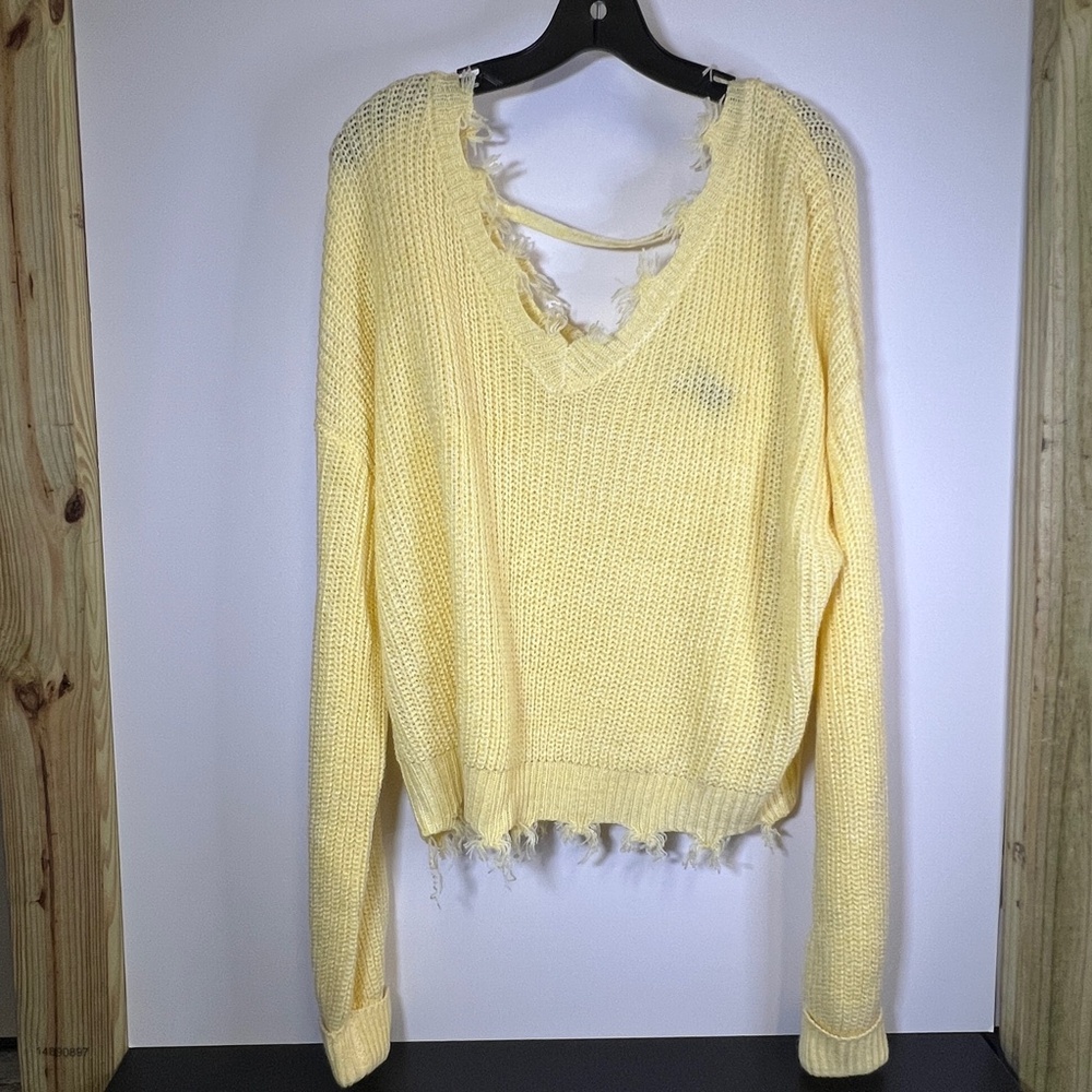 Rue21 Ladies Yellow Distressed Cropped Sweater